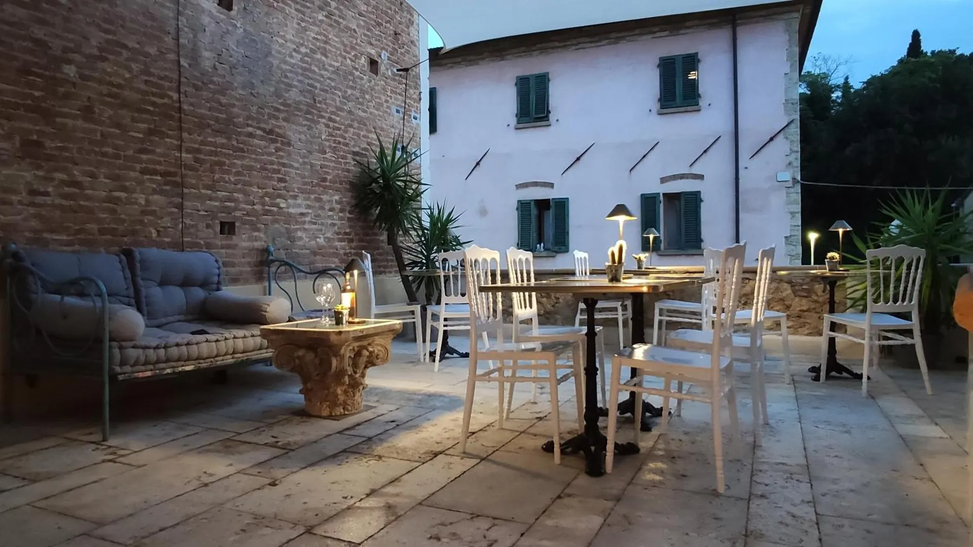 Residenza D'Epoca Cavaliere - Romantic Rooms Bibbona